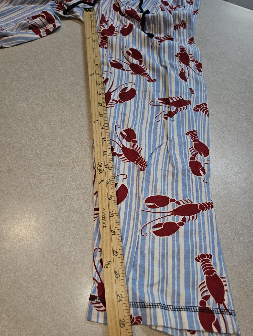 Lazy One, Navy and Red Lobster Pajama Set - Size Small - Picture 11 of 11